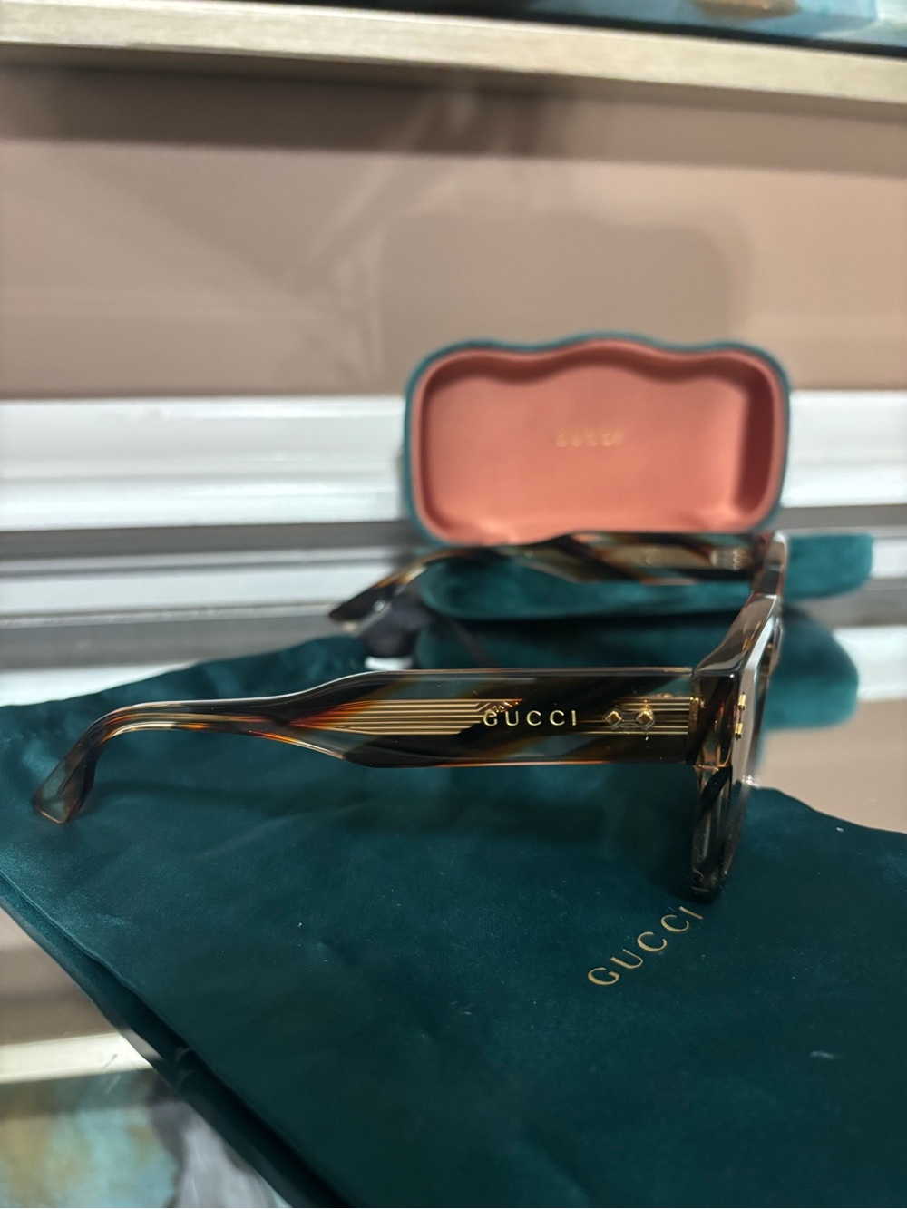 Gucci Women’s Tortoiseshell Sunglasses with Green Lenses - Picture 4 of 6